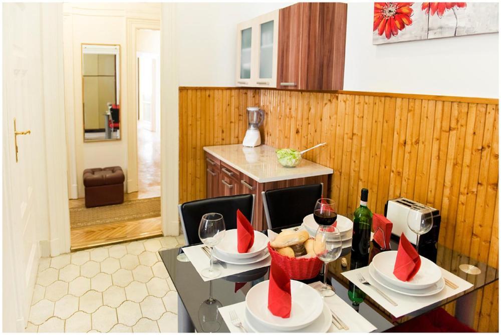 Chain Bridge Apartment Βουδαπέστη Εξωτερικό φωτογραφία